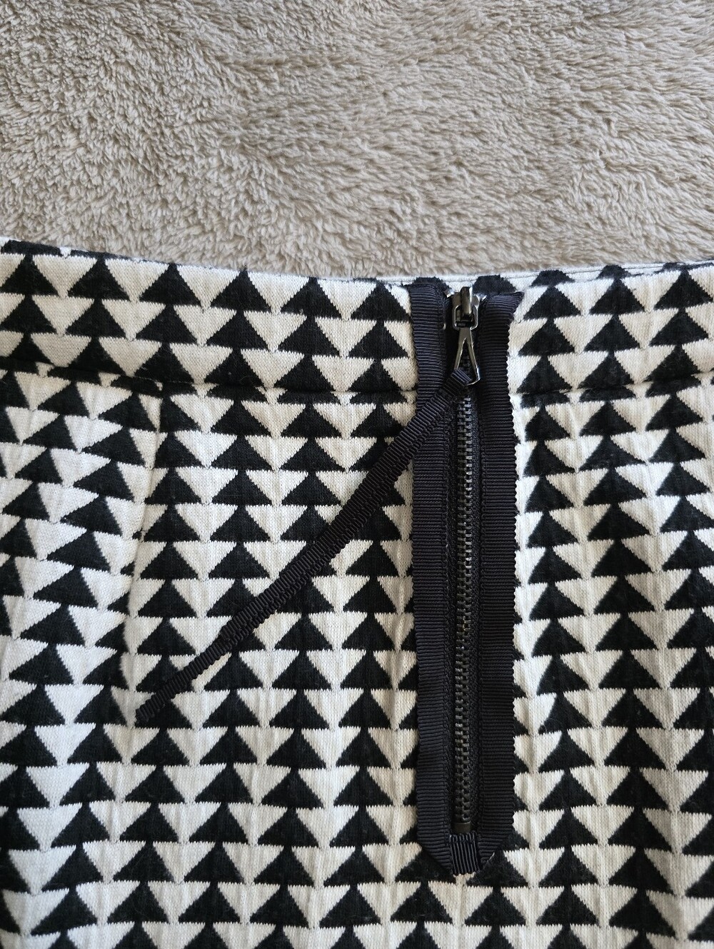 Anthropologie Leifnotes Tahlia Pencil Skirt Size 8 - Picture 8 of 12